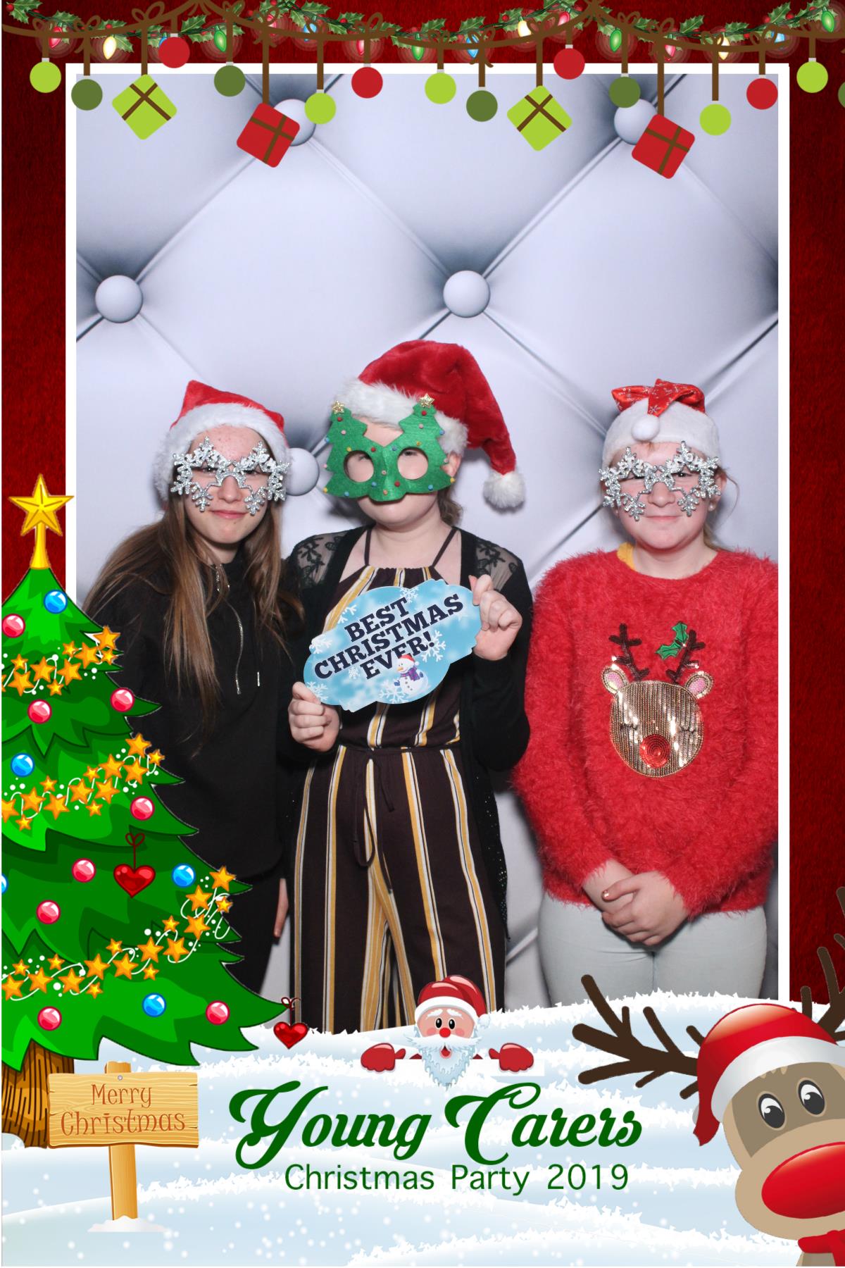 Young Carers Christmas Party   | View more photos from the event at gallery.magicimages.uk/u/MagicImages/Young-Carers-Christmas-Party